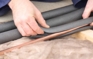 Moet je chauffagebuizen isoleren? (Ja!)