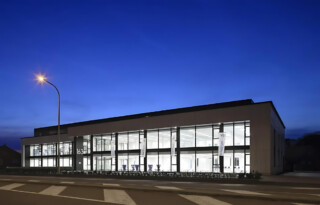 Energiepositivem Unternehmenszentrum Intellisol