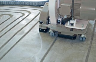 Système de rainurage pour le chauffage par le sol : les pour et contre