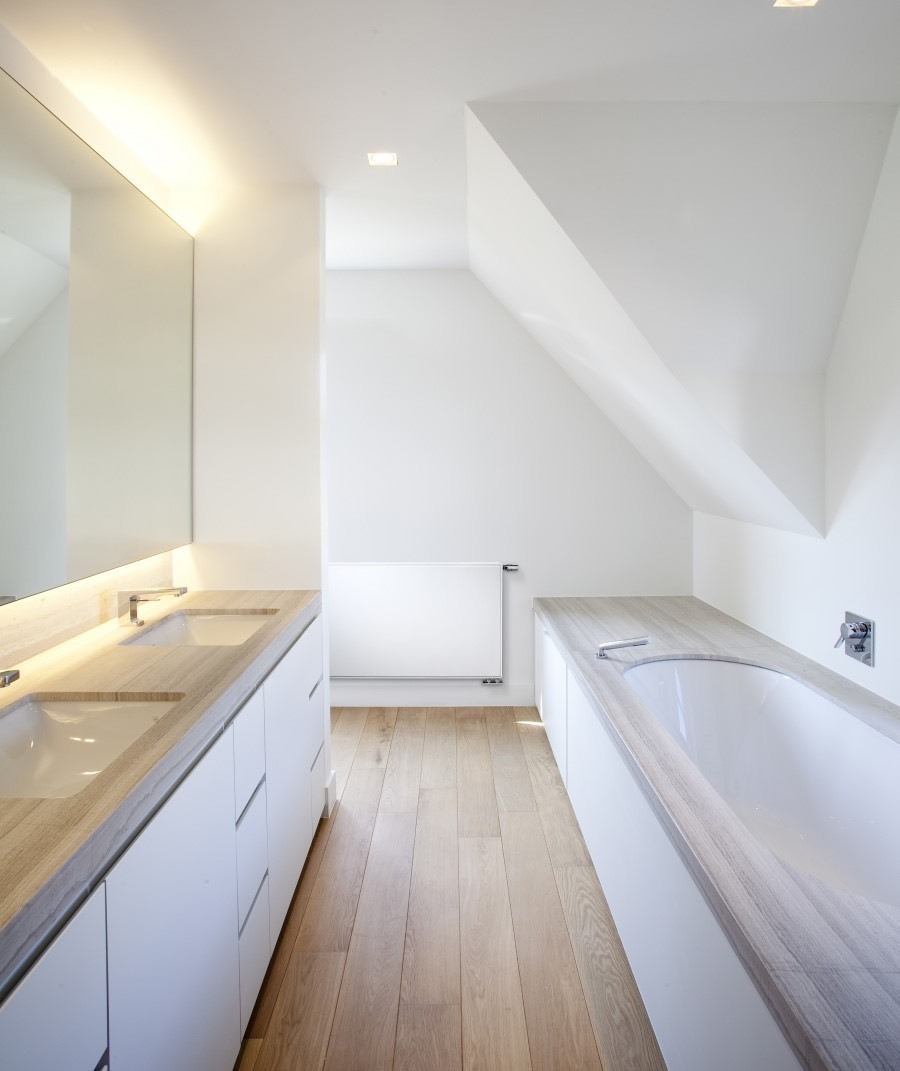 Tips & tricks for a smart, small bathroom design - Vasco